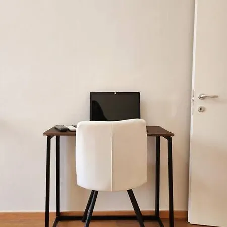 Apartment New Bazaar Flat W/ 24h Self Check In Tirana